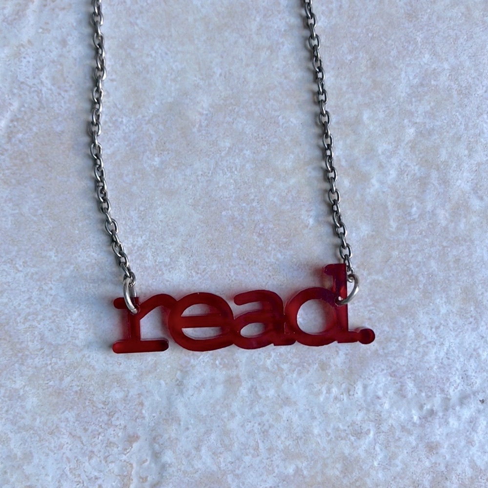 ‘Read’ Pendant Necklace - Picture 2 of 3